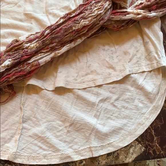 Lucky Brand & Co t-shirt size M w scarf - Picture 5 of 5